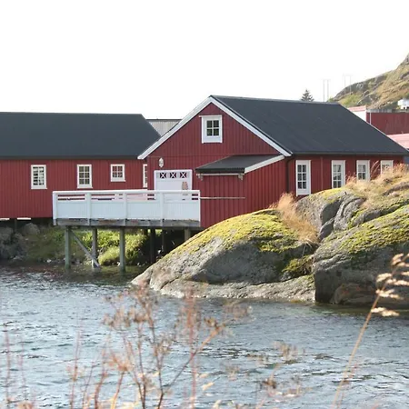 Tinabua Rorbu Lofoten