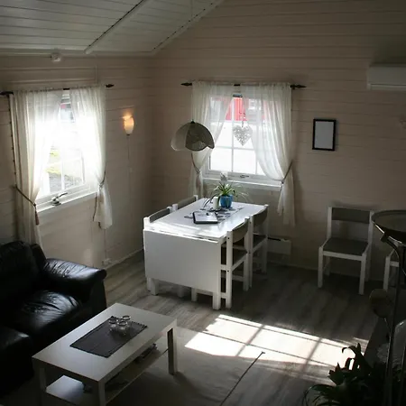 Tinabua Rorbu Lofoten Tatil Evi Stamsund